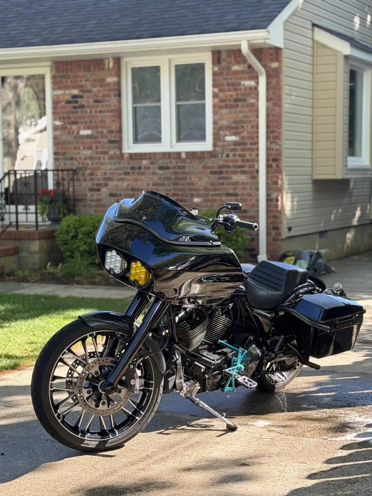 Gloss black custom Harley-Davidson Road Glide after a detail